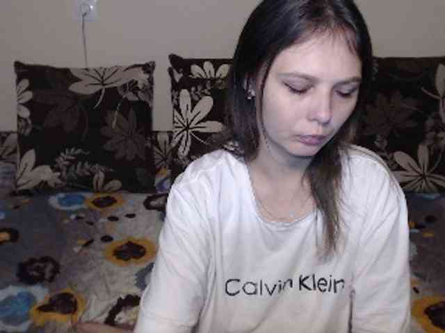 NikaFlameFox webcam