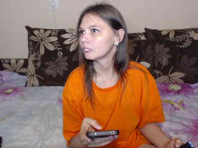 NikaFlameFox webcam