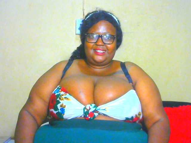 BellyGoddess's BongaCams show and profile