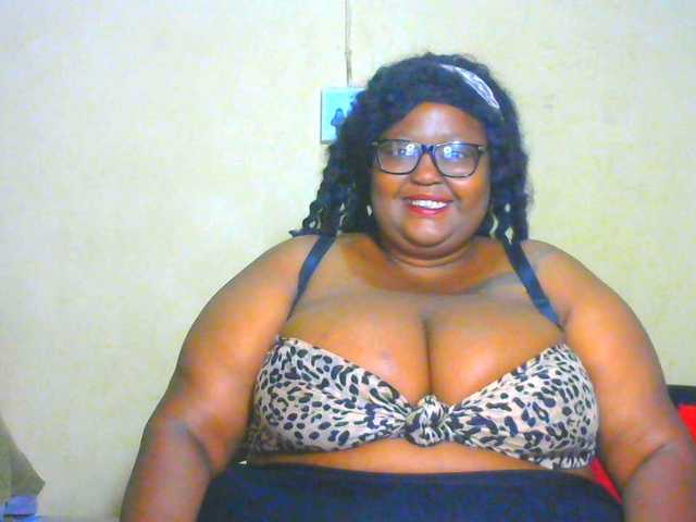 BellyGoddess's BongaCams show and profile