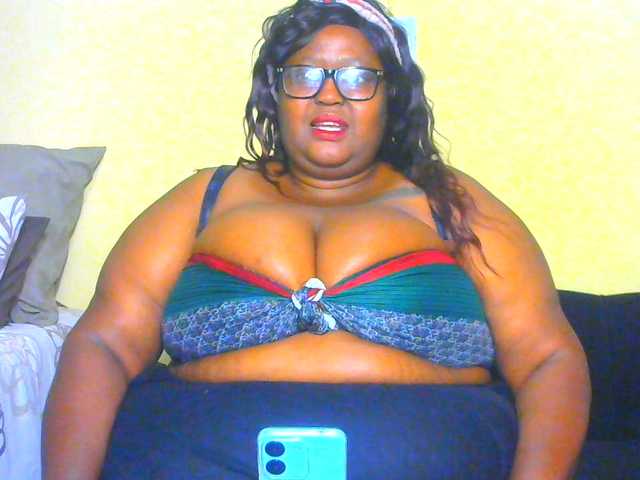 BellyGoddess from BongaCams