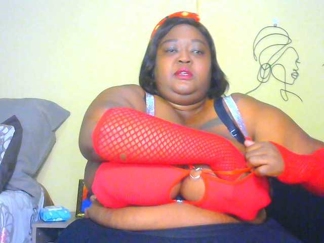 BellyGoddess's BongaCams show and profile