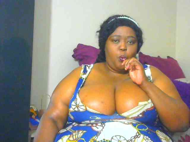 BellyGoddess webcam