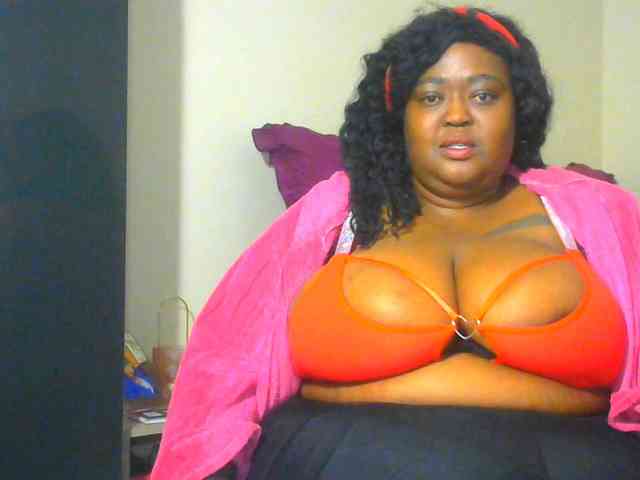 BellyGoddess webcam
