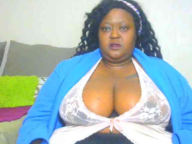 BellyGoddess webcam