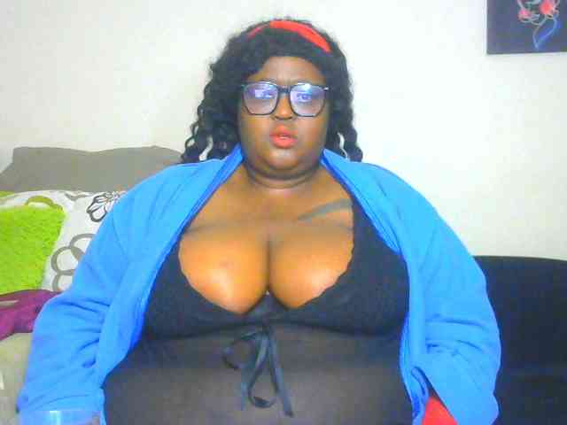BellyGoddess webcam