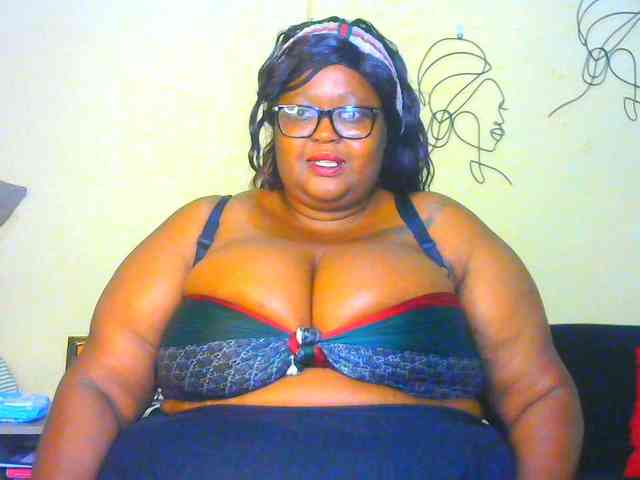 BellyGoddess webcam