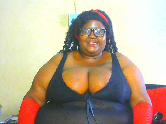 BellyGoddess webcam