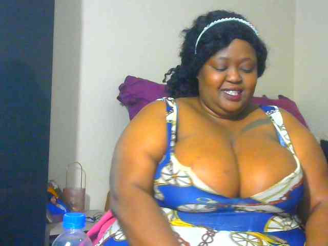 BellyGoddess webcam
