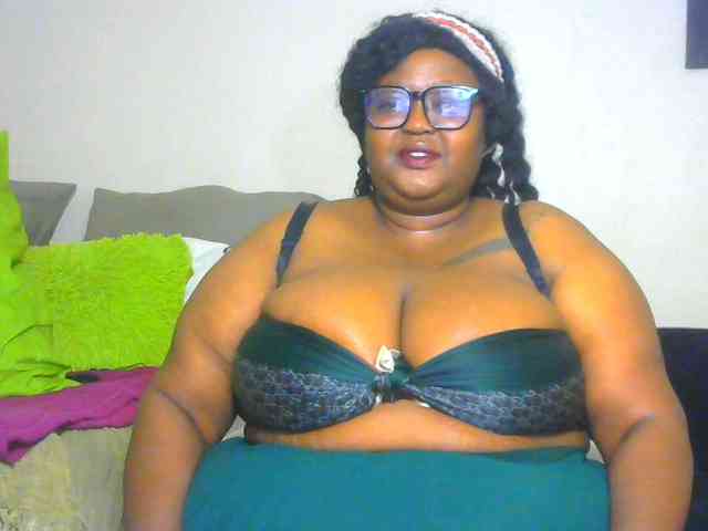 BellyGoddess webcam