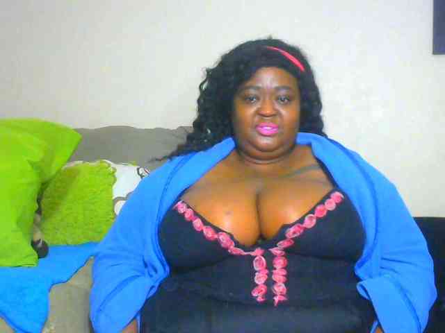 BellyGoddess webcam