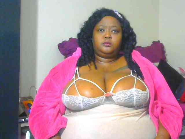BellyGoddess webcam