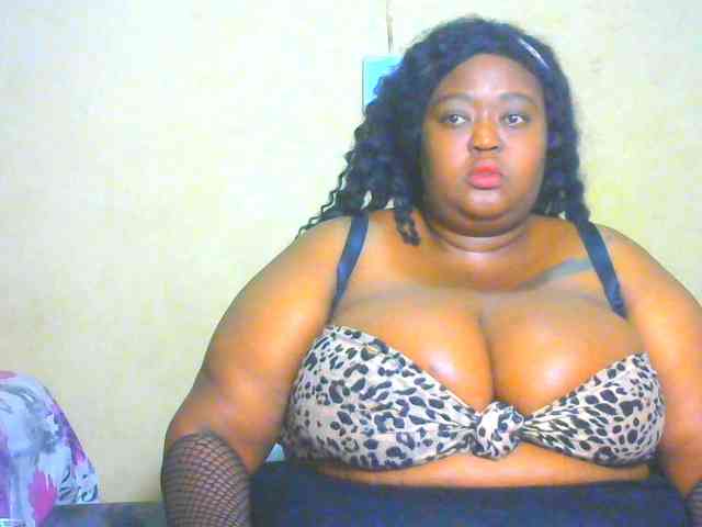 BellyGoddess webcam