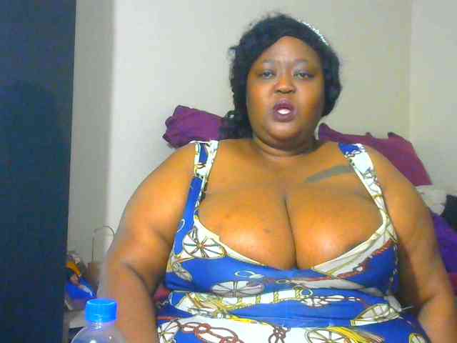 BellyGoddess webcam