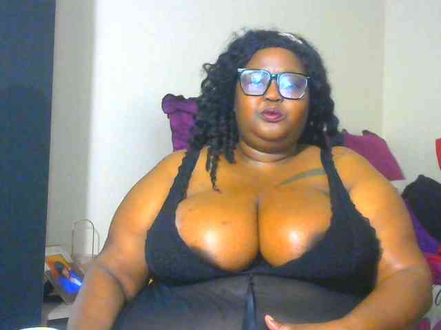 BellyGoddess webcam