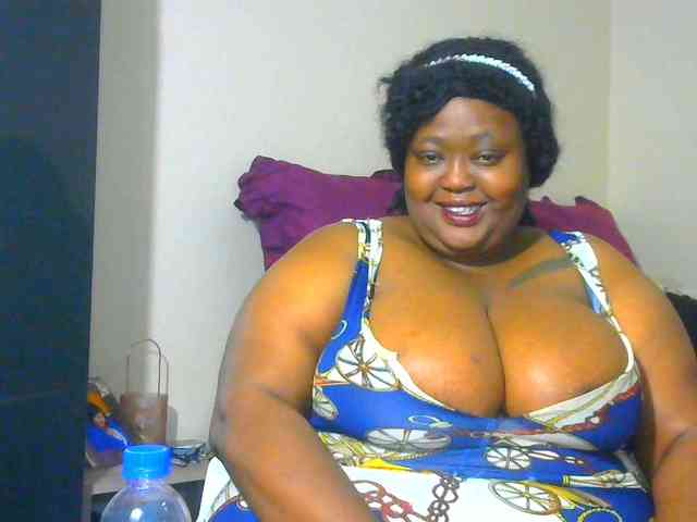 BellyGoddess webcam