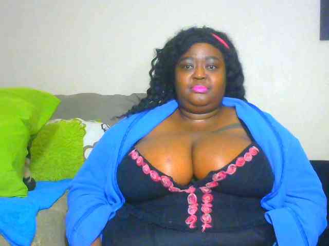 BellyGoddess webcam