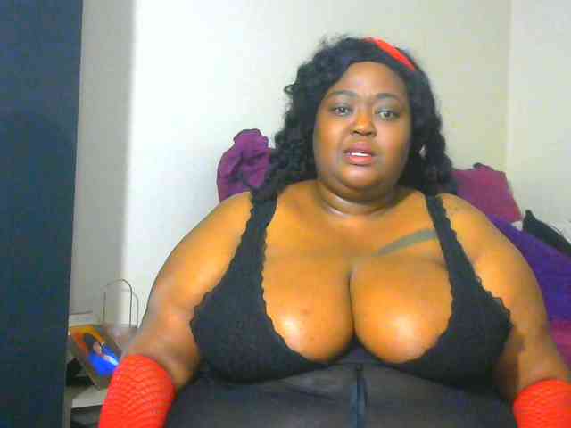 BellyGoddess webcam