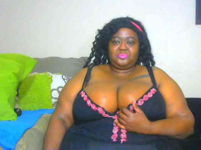 BellyGoddess webcam