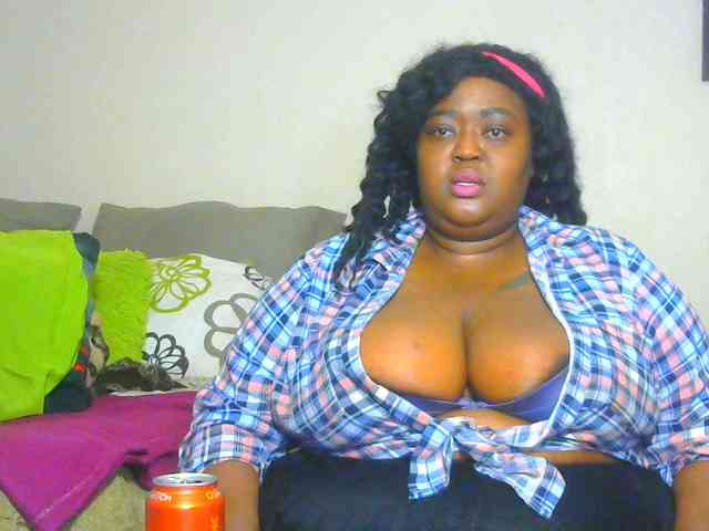 BellyGoddess webcam