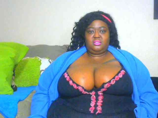 BellyGoddess webcam