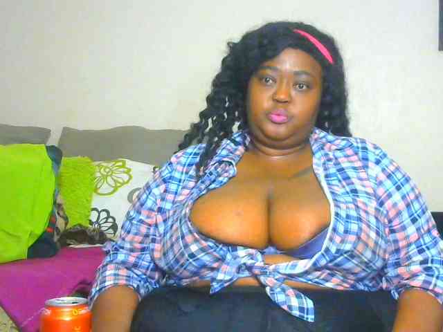 BellyGoddess webcam