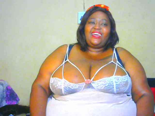 BellyGoddess webcam