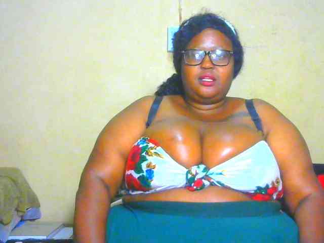 BellyGoddess webcam