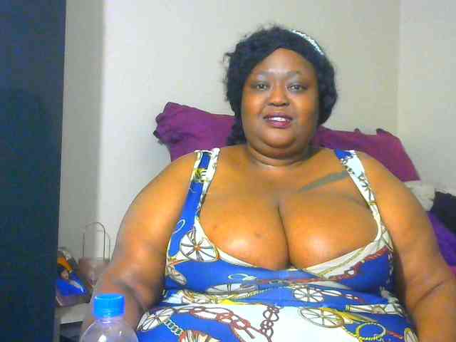 BellyGoddess webcam