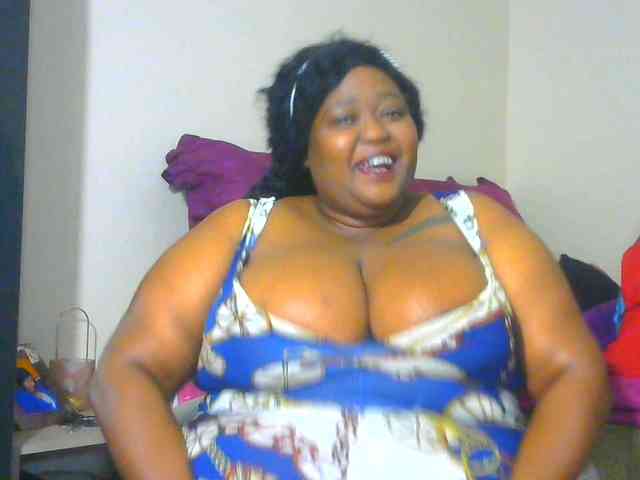 BellyGoddess webcam