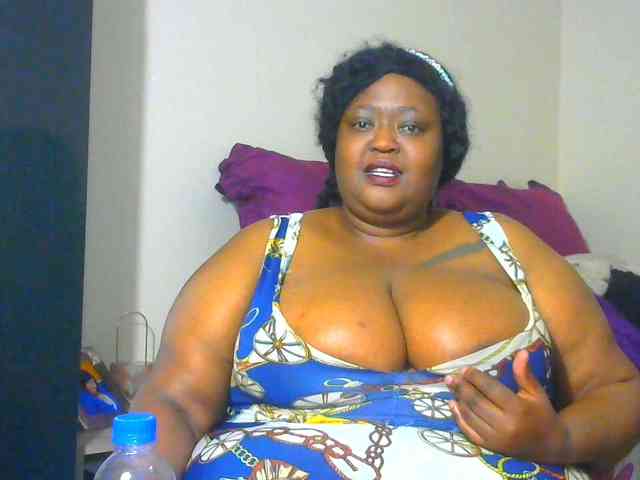 BellyGoddess webcam