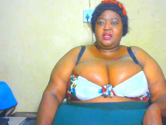 BellyGoddess webcam