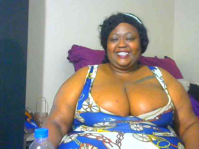 BellyGoddess webcam