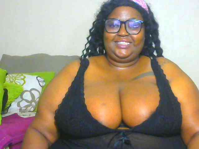 BellyGoddess webcam