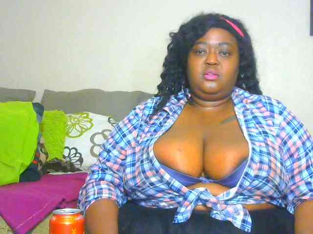 BellyGoddess webcam