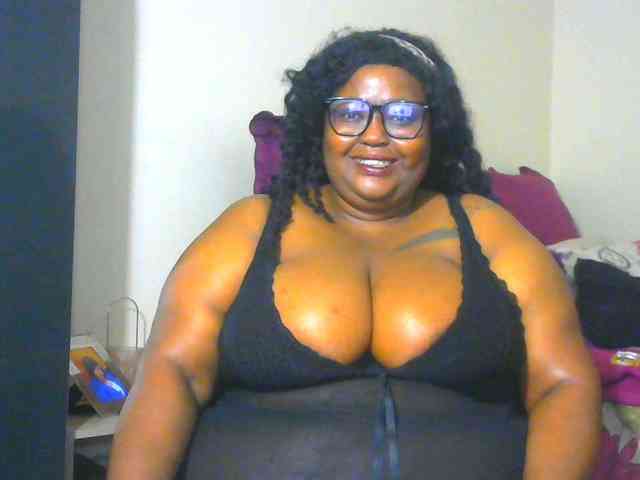 BellyGoddess webcam
