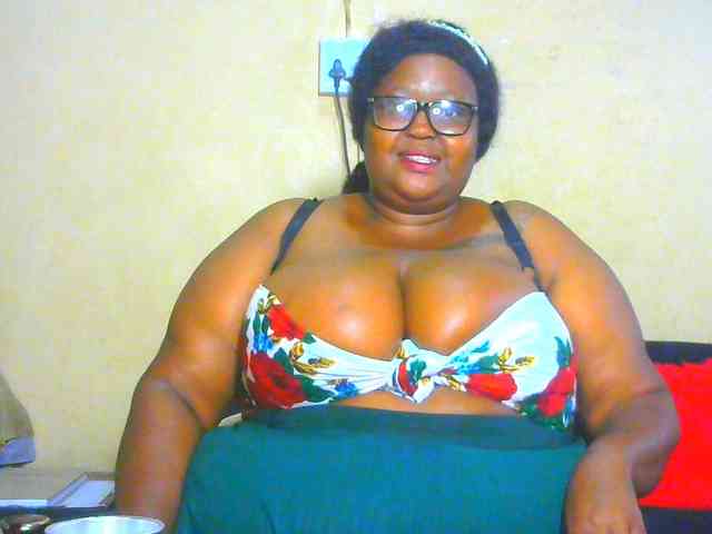 BellyGoddess webcam