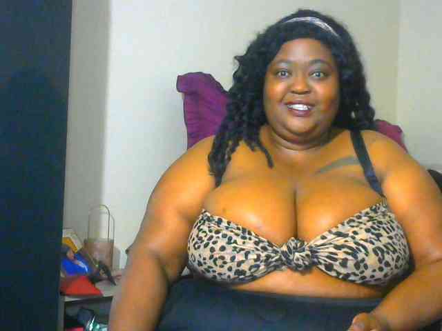 BellyGoddess webcam