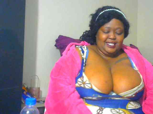 BellyGoddess webcam