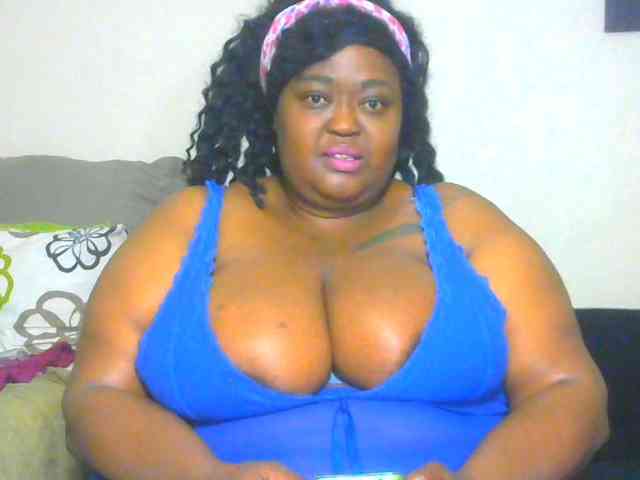 BellyGoddess webcam