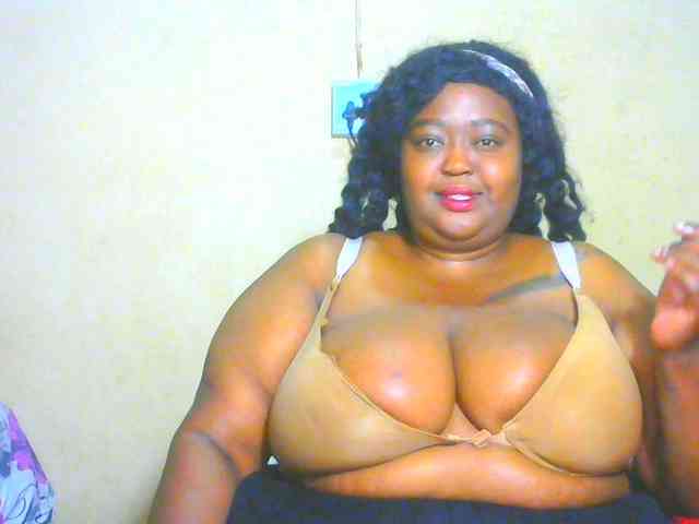 BellyGoddess webcam