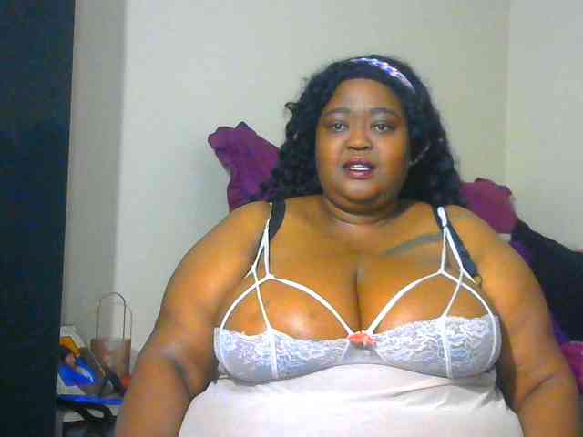 BellyGoddess webcam