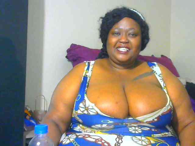BellyGoddess webcam