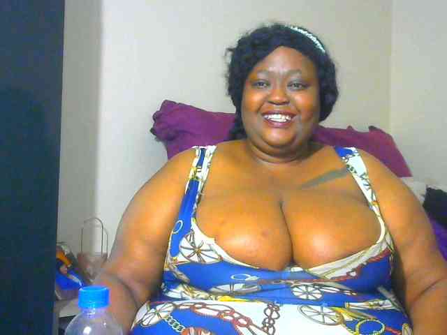 BellyGoddess webcam