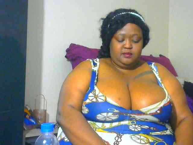BellyGoddess webcam
