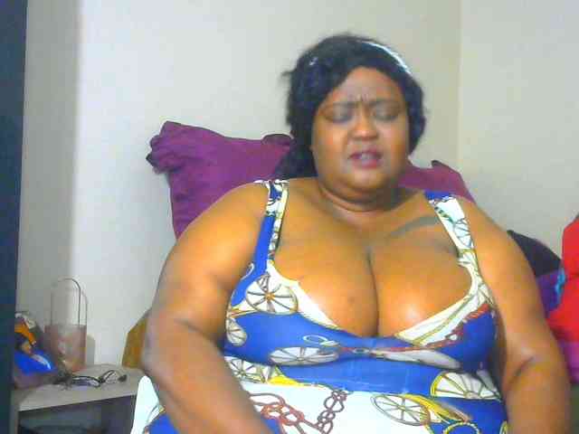 BellyGoddess webcam