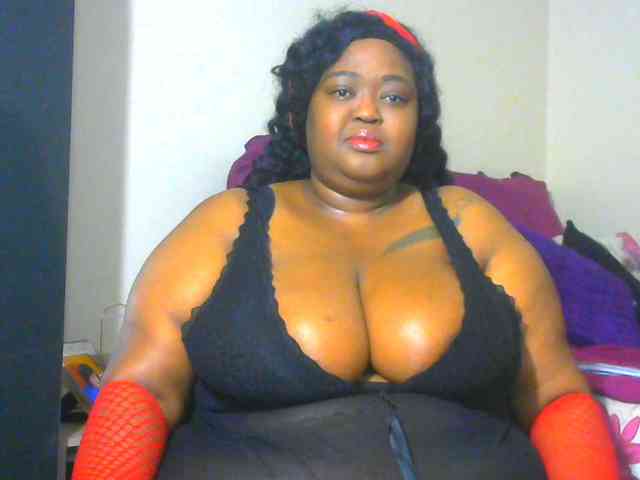 BellyGoddess webcam