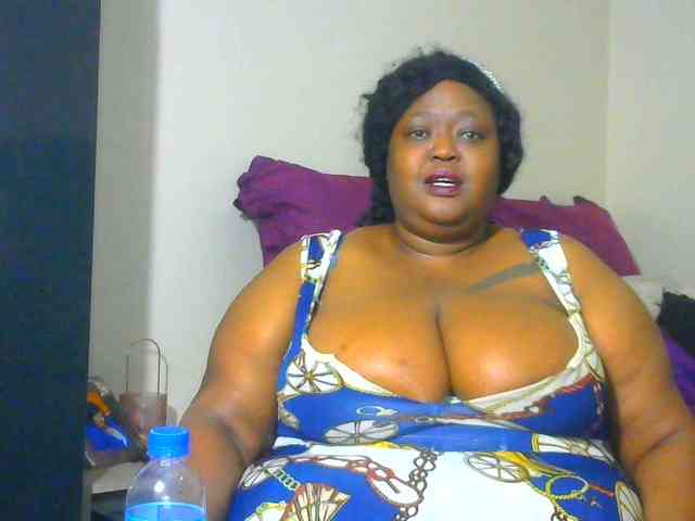 BellyGoddess webcam