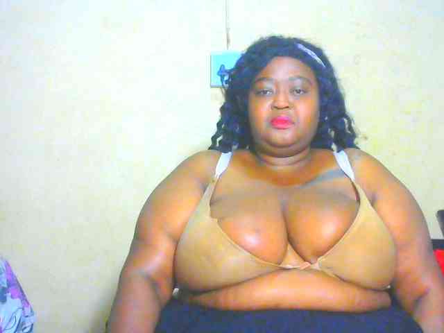 BellyGoddess webcam