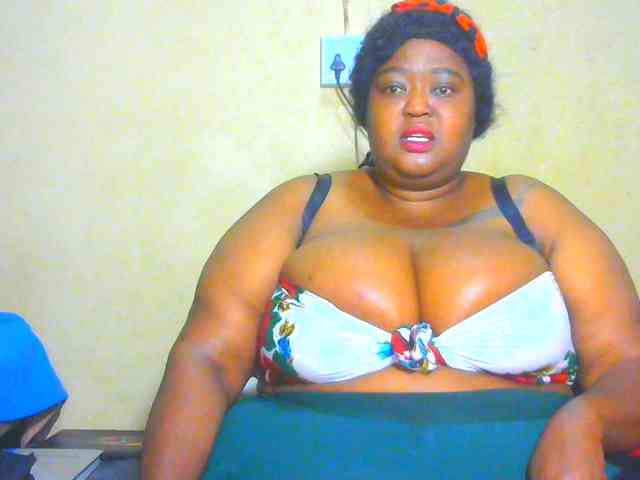 BellyGoddess webcam